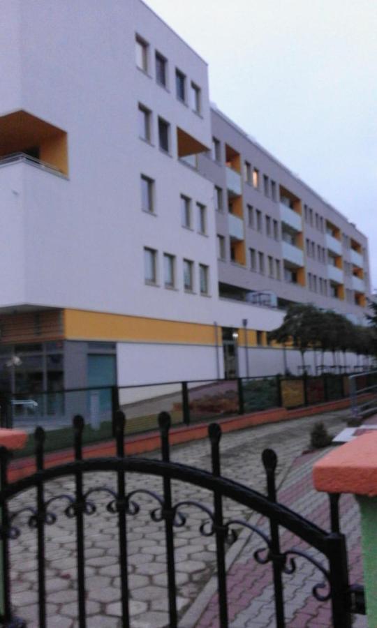 Wysmienity Apartament Miodowy Kołobrzeg Exterior foto